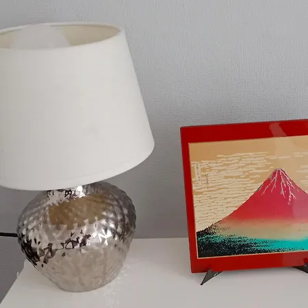 Casa de hóspedes Nastaran Nest