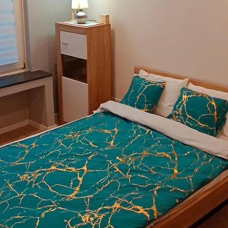 Casa de hóspedes Nastaran Nest *